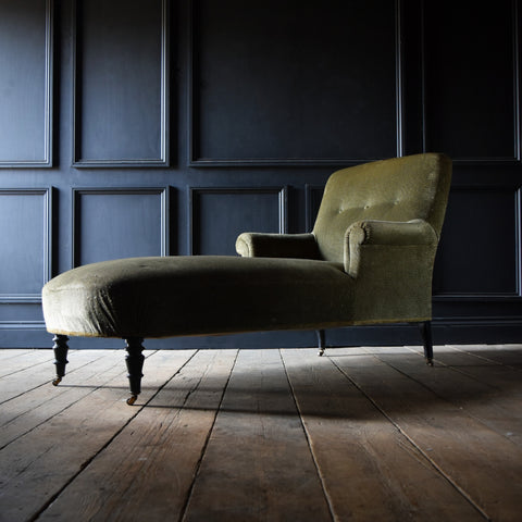 19th Century Napoleon Button Back Chaise Longue.