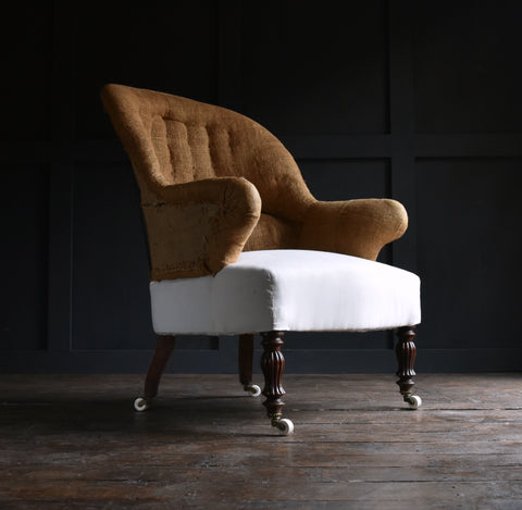 Attractive Napoleon III 'Crapaud' Armchair, Circa 1880. Upholstery inclusive