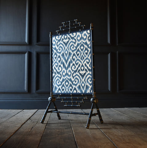 19th Century Aesthetic Japanned Fire Screen with Ikat Panel.